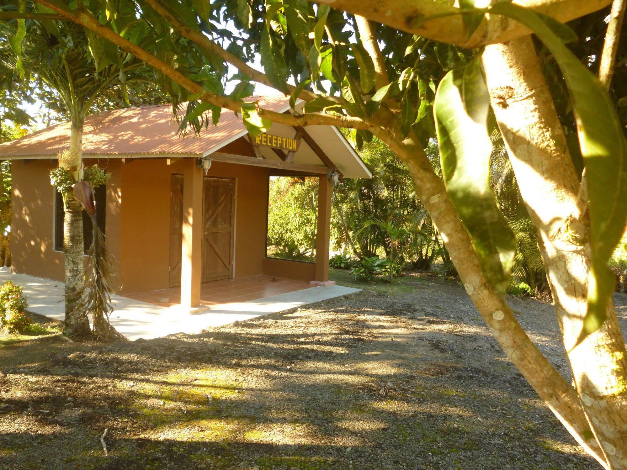 Paraiso Volcano Lodge Guayabo  Екстер'єр фото